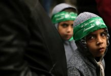 Escuelas palestinas enseñan sistemáticamente el odio hacia Israel, según estudio de Israel Behind The News y DiarioJudio.com